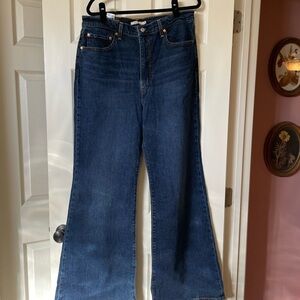 Levi's Ribcage Bell Bottoms 33x34 Long Length